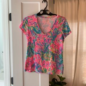 Lilly Pulitzer V neck T-shirt